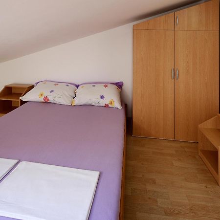 נובליה Apartments Dario מראה חיצוני תמונה